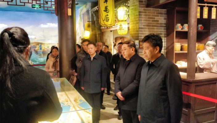 省人大常委會領(lǐng)導(dǎo)蒞臨集團(tuán)文旅項(xiàng)目調(diào)研指導(dǎo)